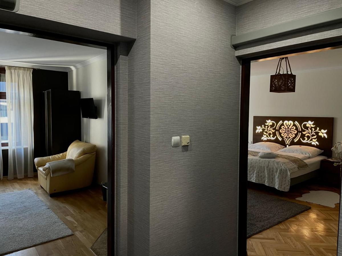 Apartament Grand Krupowki 47 ザコパネ エクステリア 写真